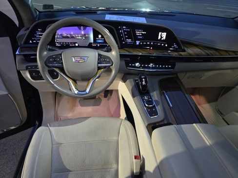 Certified 2021 Cadillac Escalade Sport Platinum image 18