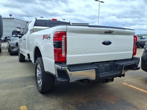 Used 2024 Ford F250 Lariat w/ Lariat Ultimate Package AWD/4WD image 4