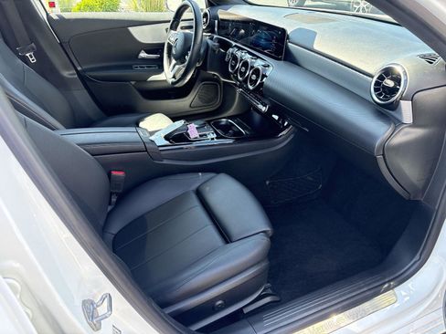 Used 2019 Mercedes-Benz A 220 4MATIC image 13