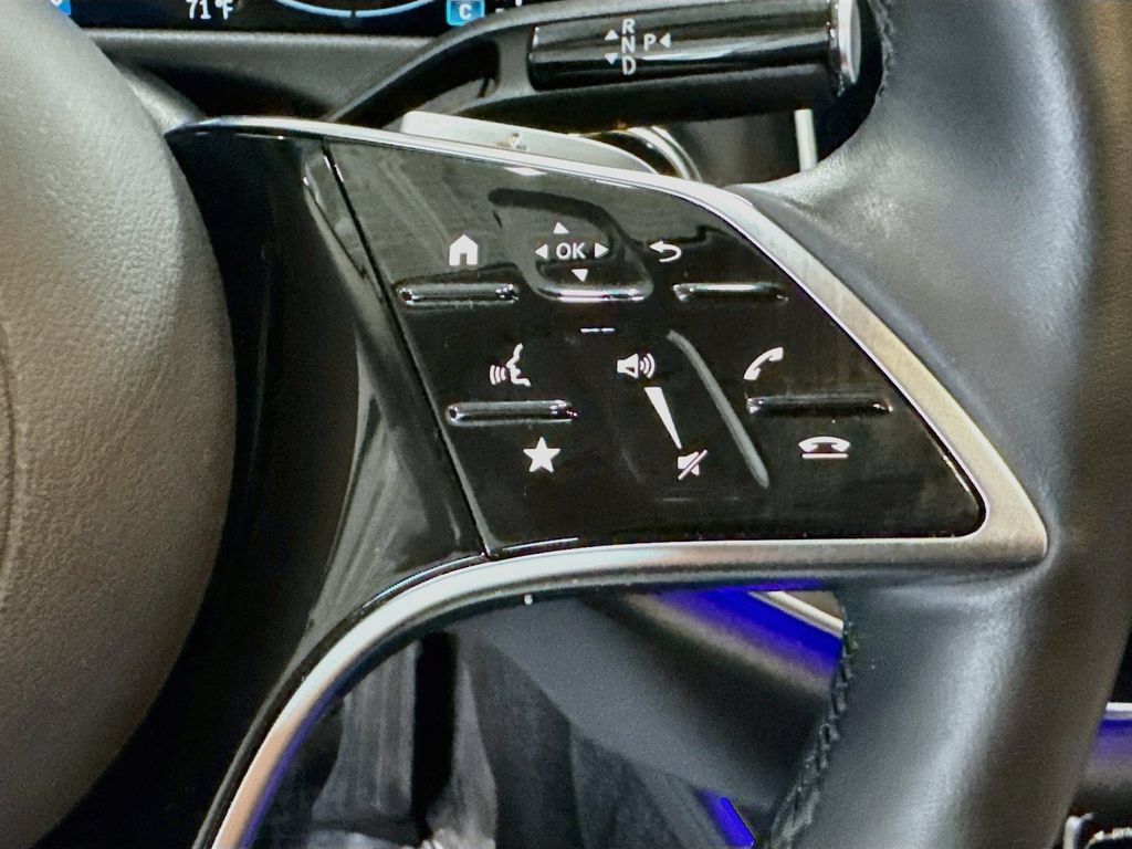 Used 2026 Mercedes-Benz E 350 4MATIC Sedan image 13