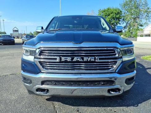 Used 2022 RAM 1500 Laramie AWD/4WD image 2