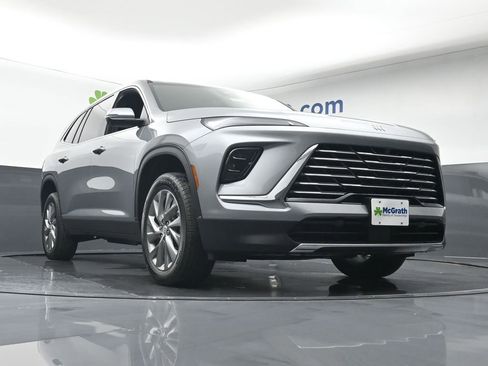 New 2026 Buick Enclave Preferred w/ Power Package image 27