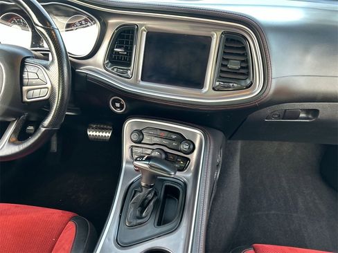 Used 2020 Dodge Challenger R/T w/ Plus Package image 12