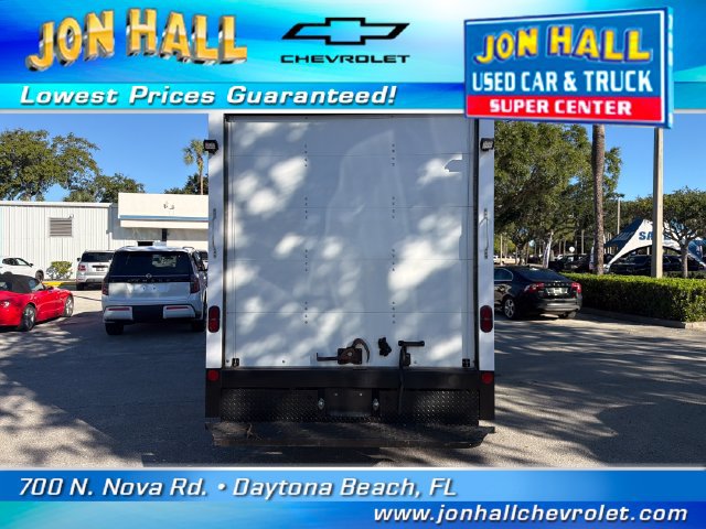 Used 2023 Ford Transit 350 DRW RWD image 7