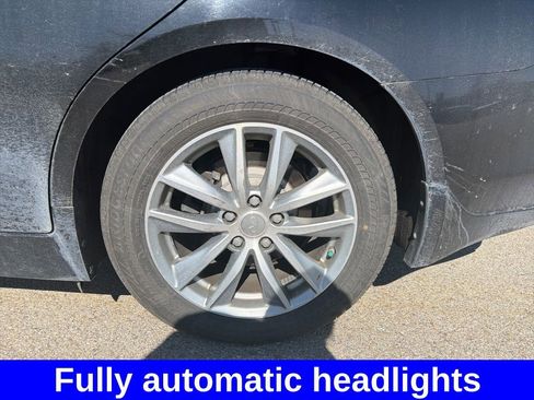 Used 2016 INFINITI Q50 3.0t Premium w/ Driver Assistance Package image 14