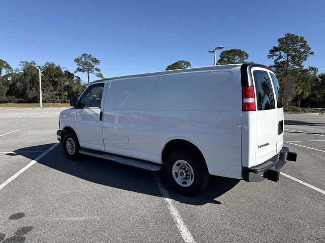 Used 2024 GMC Savana 2500 w/ Driver Convenience Package RWD image 5