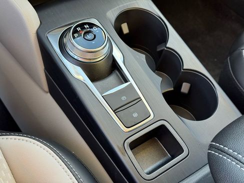 New 2026 Ford Escape SE image 16