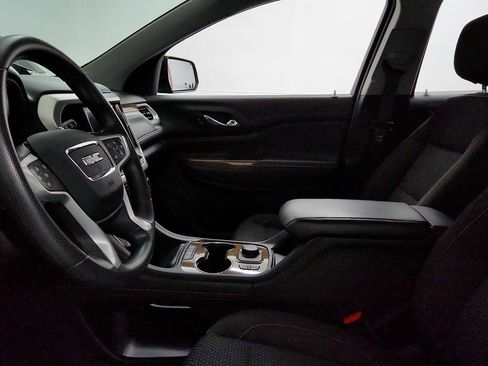 Certified 2021 GMC Acadia SLE w/ Driver Convenience Package FWD image 17