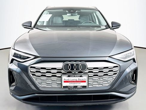 Used 2024 Audi Q8 e-tron Premium Plus w/ Premium Plus Package AWD/4WD image 2