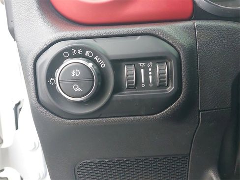 Used 2020 Jeep Gladiator Rubicon image 21