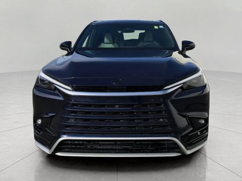 Used 2026 Lexus TX 500h AWD w/ Technology Package image 12