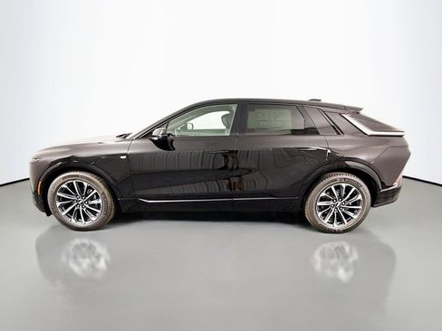 New 2026 Cadillac Lyriq Premium Sport image 4