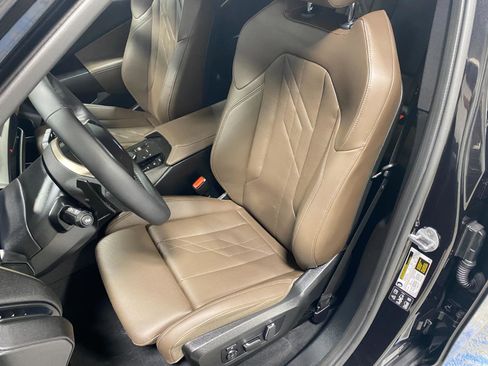Used 2025 BMW X3 xDrive30i w/ Convenience Package AWD/4WD image 12