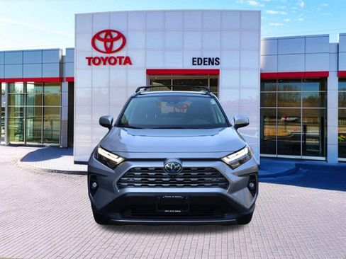 Used 2023 Toyota RAV4 Limited AWD/4WD image 12