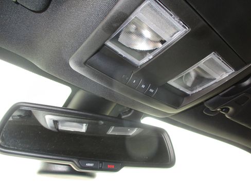 Used 2021 Dodge Challenger R/T Scat Pack RWD image 30