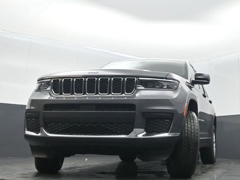 New 2026 Jeep Grand Cherokee L Laredo image 29