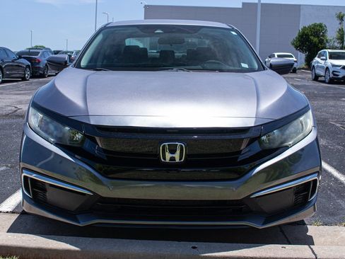 Used 2019 Honda Civic LX image 2