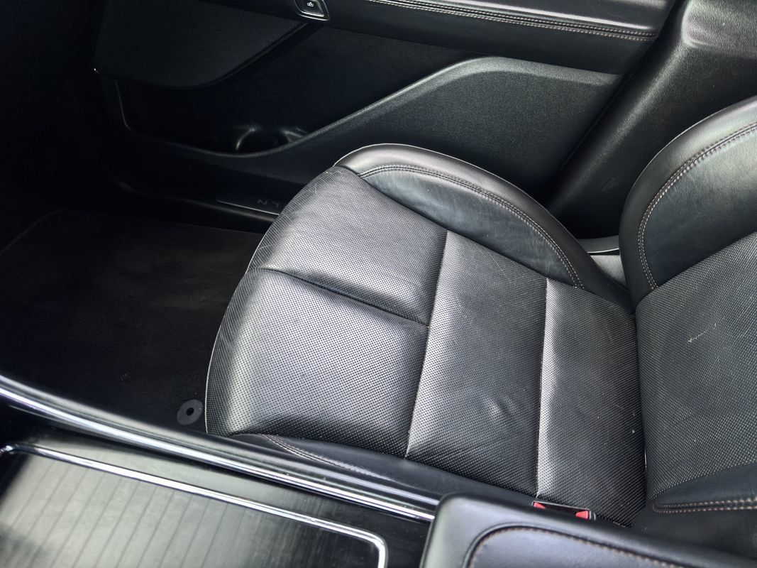 Used 2020 Lincoln Aviator Reserve RWD image 24