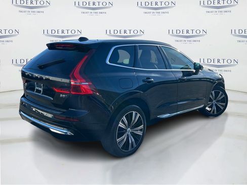 Used 2023 Volvo XC60 B5 Plus w/ Climate Package image 6