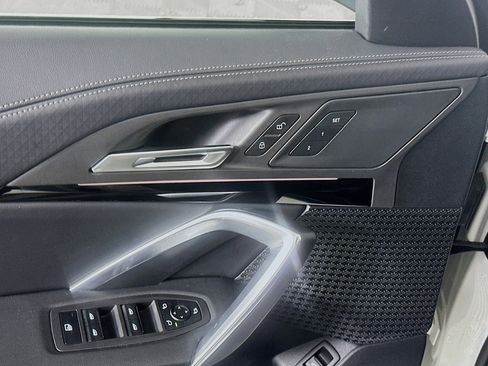 Used 2025 BMW X2 xDrive28i image 15