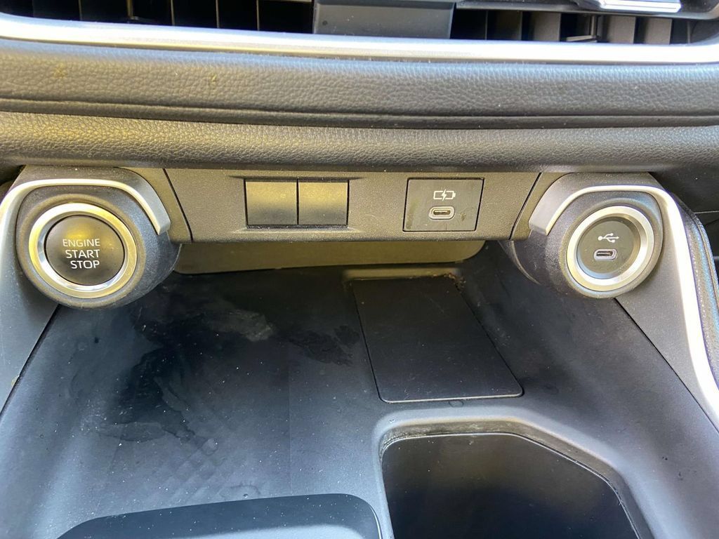 Used 2025 Toyota Grand Highlander FWD image 26