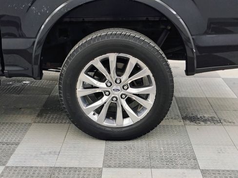 Used 2017 Ford F150 Lariat image 19