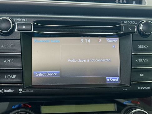Certified 2018 Toyota RAV4 XLE image 15
