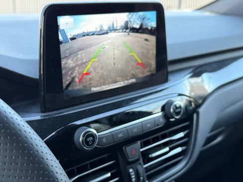 Used 2025 Ford Escape ST-Line image 31