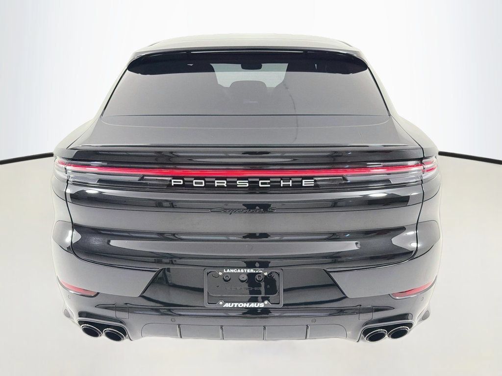 Certified 2026 Porsche Cayenne S AWD/4WD image 10