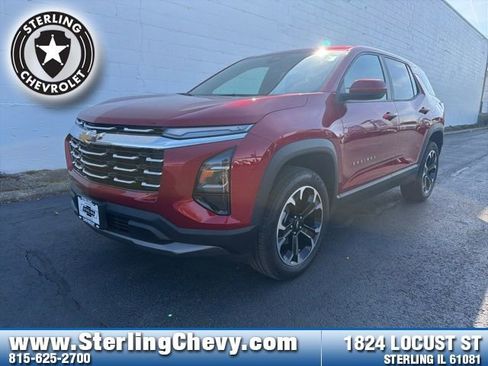 Used 2025 Chevrolet Equinox LT image 1