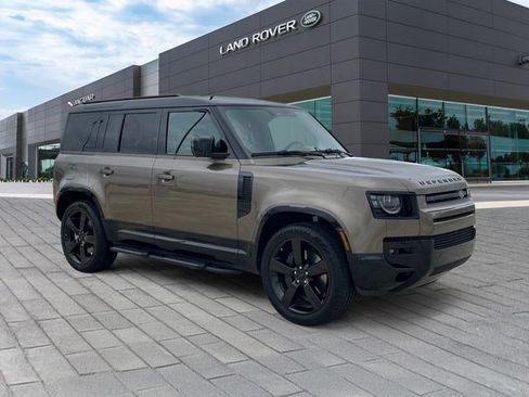 New 2026 Land Rover Defender 110 X-Dynamic SE AWD/4WD image 7