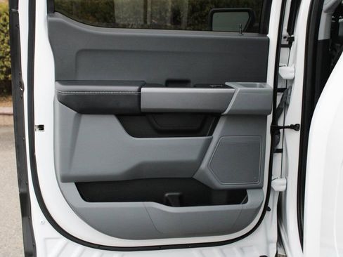 Used 2021 Ford F150 XLT image 26