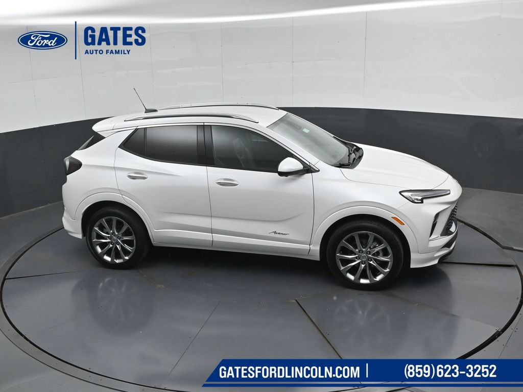 Used 2024 Buick Encore GX Avenir w/ Avenir Technology Package AWD/4WD image 48