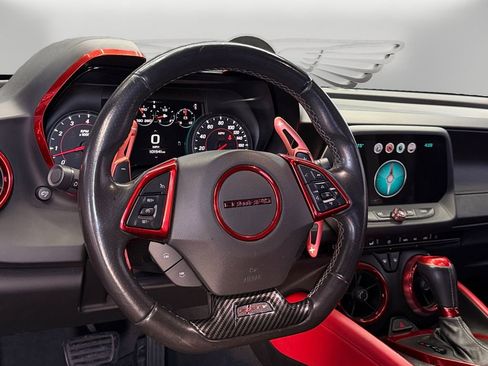 Used 2017 Chevrolet Camaro SS RWD image 12