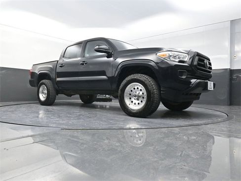 Used 2020 Toyota Tacoma 4x4 Double Cab image 17