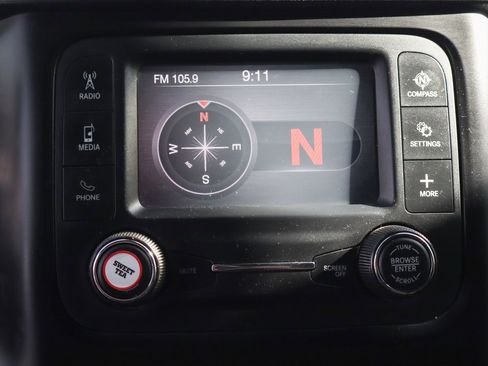 Used 2021 RAM 2500 Big Horn image 28