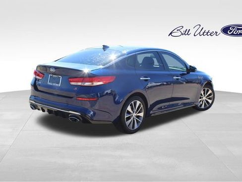 Used 2019 Kia Optima S image 5
