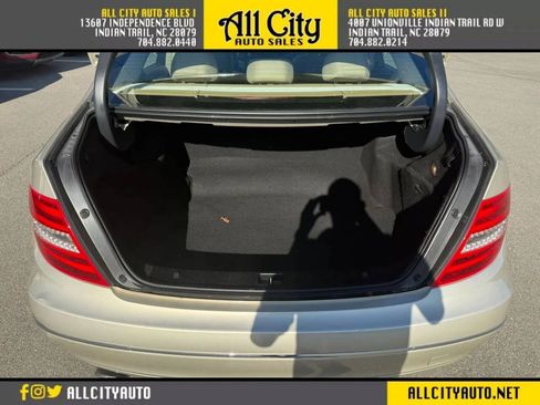Used 2012 Mercedes-Benz C 250 Sedan image 34