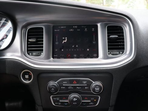 Used 2019 Dodge Charger SXT w/ Cold Weather Package image 33