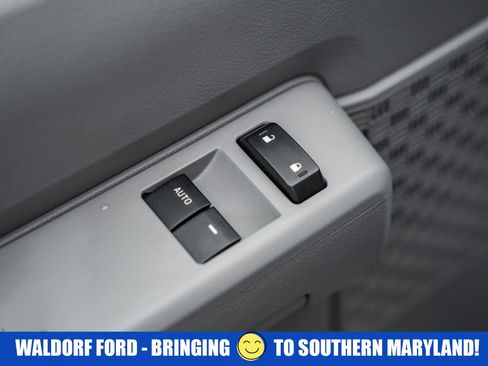 Used 2024 Ford E-450 and Econoline 450 Super Duty w/ Power Windows & Locks Group image 37