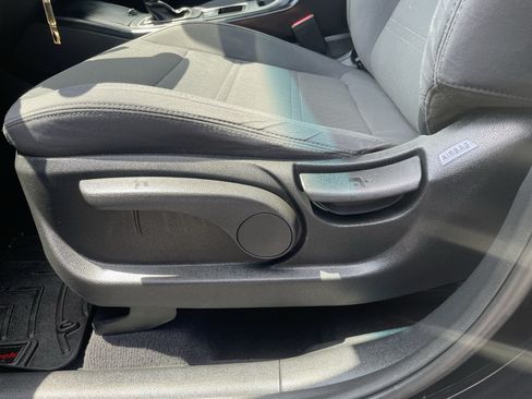 Used 2017 Kia Sorento L FWD image 22