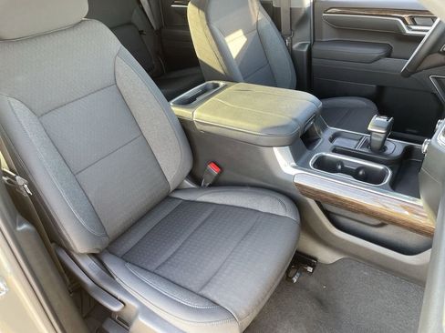 Used 2026 GMC Sierra 1500 Elevation w/ Preferred Package image 27