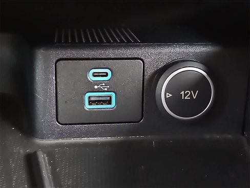 Used 2021 Ford Escape Titanium w/ Titanium Elite Package image 24