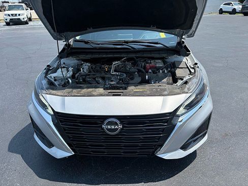 Used 2025 Nissan Altima 2.5 SV FWD image 20