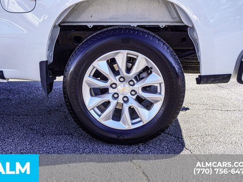 Used 2024 Chevrolet Silverado 1500 Custom image 16