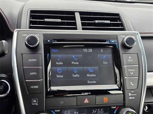 Used 2017 Toyota Camry XSE image 16