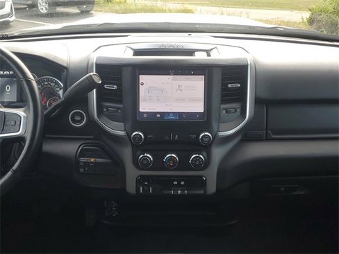 Certified 2024 RAM 3500 Big Horn image 31