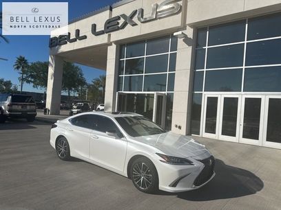 Used 2023 Lexus ES 300h w/ Premium Package