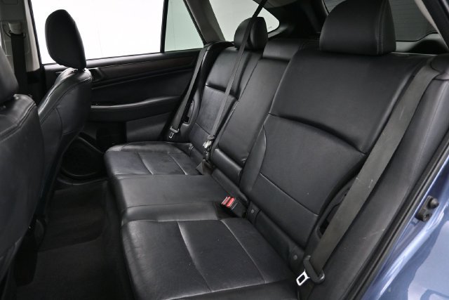 Used 2016 Subaru Outback 2.5i Limited AWD/4WD image 23