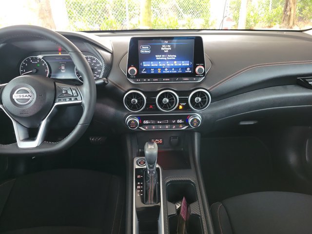 Certified 2023 Nissan Sentra SR w/ Trunk Package FWD image 26
